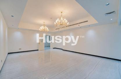 Apartment - 2 - 4 for sale in Emirates Crown - Dubai Marina - Dubai