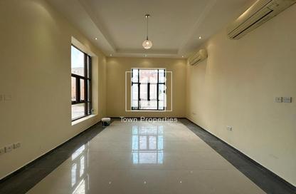 Villa - 6 Bedrooms - 7+ Bathrooms for rent in Shakhbout City - Abu Dhabi