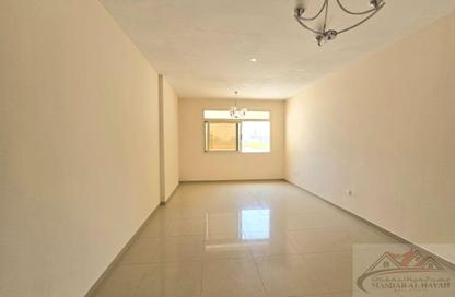 Apartment - 1 Bedroom - 2 Bathrooms for rent in Muwaileh 3 Building - Muwaileh - Sharjah