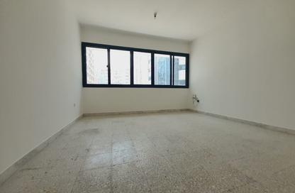 Apartment - 2 - 2 for rent in Tourist Club Area - Abu Dhabi