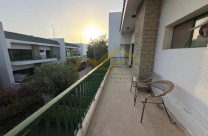 Villa - 4 Bedrooms - 5 Bathrooms for rent in Umm Suqeim - Dubai Villa - 4 Bedrooms - 5 Bathrooms for rent in Umm Suqeim - Dubai