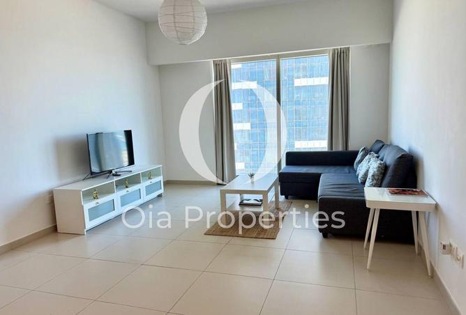 1-bed apartment in The Gate Tower 1 · Pool view — photo 2