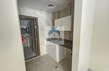 Apartment - Studio - 1 Bathroom for rent in Muwailih Building - Muwaileh - Sharjah