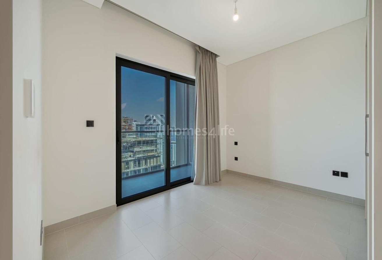 Spacious 2BR | Creek Vista Reserve | 4 Cheques photo 2