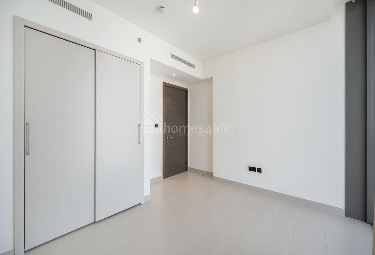 Spacious 2BR | Creek Vista Reserve | 4 Cheques photo 6