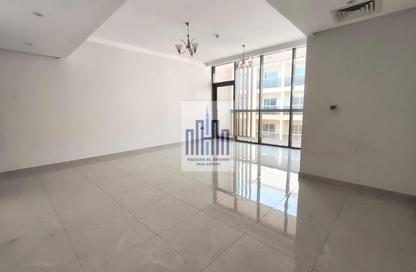Apartment - 2 Bedrooms - 3 Bathrooms for rent in Muwaileh - Sharjah