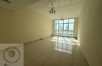 Apartment - 3 Bedrooms - 4 Bathrooms for rent in Al Khan Corniche - Al Khan - Sharjah