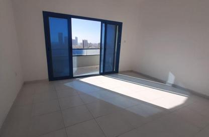 Apartment - 3 Bedrooms - 3 Bathrooms for rent in Al Rashidiya Towers - Al Rashidiya - Ajman Downtown - Ajman