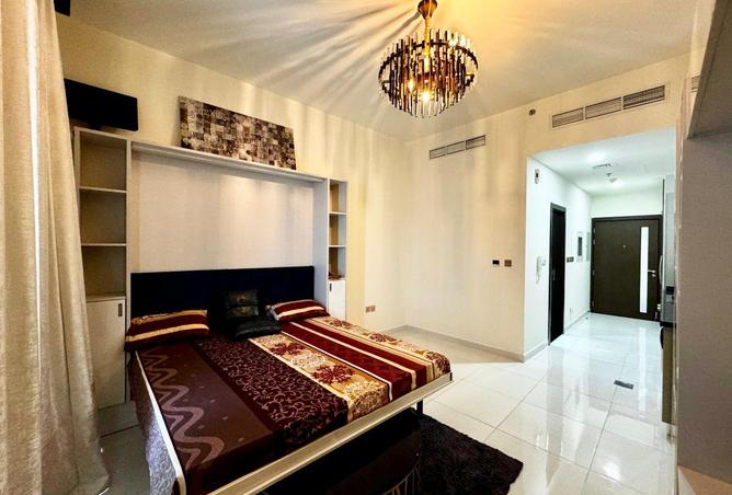 84084407 - Property Image 2