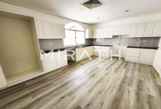 77390591 - Property Image 3