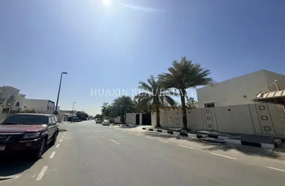 Villa - Studio - 6 Bathrooms for rent in Jumeirah 2 Villas - Jumeirah 2 - Jumeirah - Dubai Villa - Studio - 6 Bathrooms for rent in Jumeirah 2 Villas - Jumeirah 2 - Jumeirah - Dubai