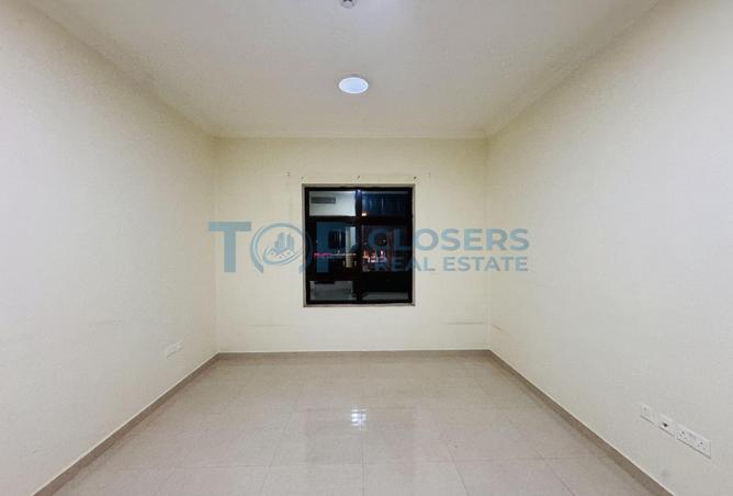 81527937 - Property Image 3