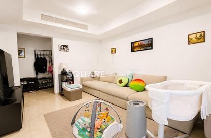 Villa - 3 - 4 for rent in Springs 11 - The Springs - Dubai Villa - 3 - 4 for rent in Springs 11 - The Springs - Dubai