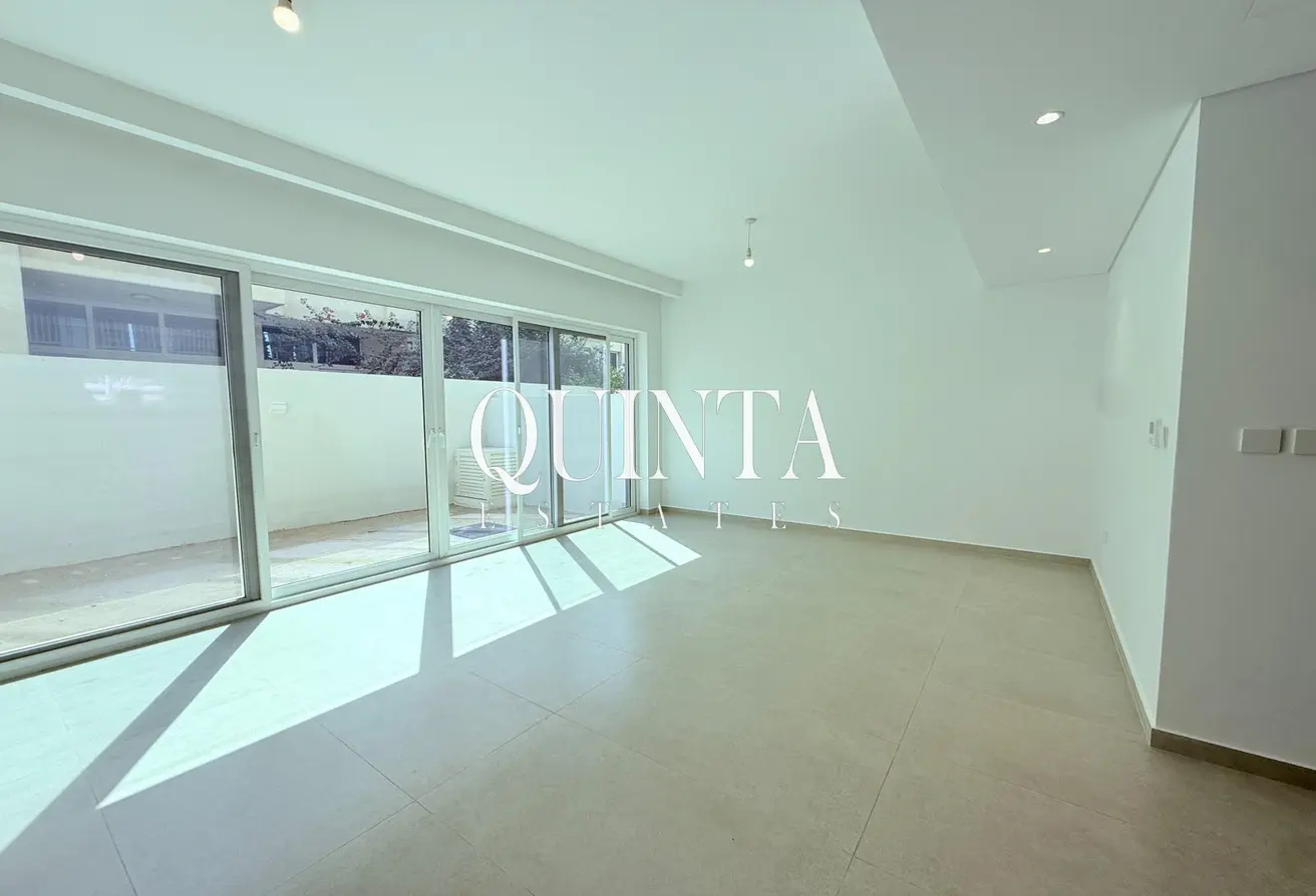 126571423 - Property Main Image