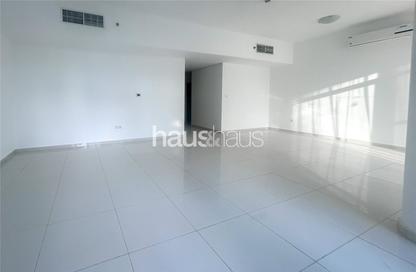 Apartment - 3 - 4 for rent in Golf Panorama A - Golf Panorama - Golf Town - Damac Hills - Dubai Apartment - 3 - 4 for rent in Golf Panorama A - Golf Panorama - Golf Town - Damac Hills - Dubai