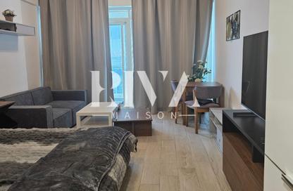 Apartment - Studio - 1 Bathroom for rent in Azizi Aliyah - Dubai Healthcare City 2 - Al Jaddaf - Dubai