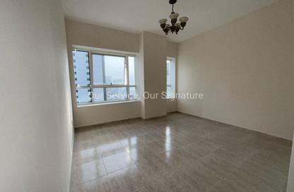 Apartment - 1 - 2 for rent in New Al Taawun Road - Al Taawun - Sharjah