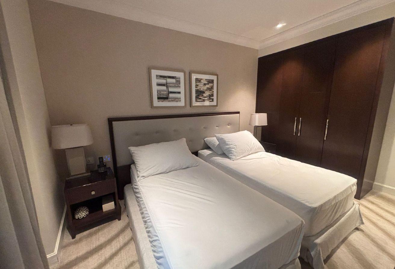 ICONIC BURJ KHALIFA VIEW | 2BR photo 9
