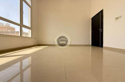 Apartment - Studio - 1 Bathroom for rent in Airport Road - Abu Dhabi