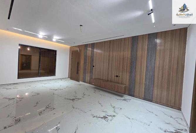 66702918 - Property Image 2