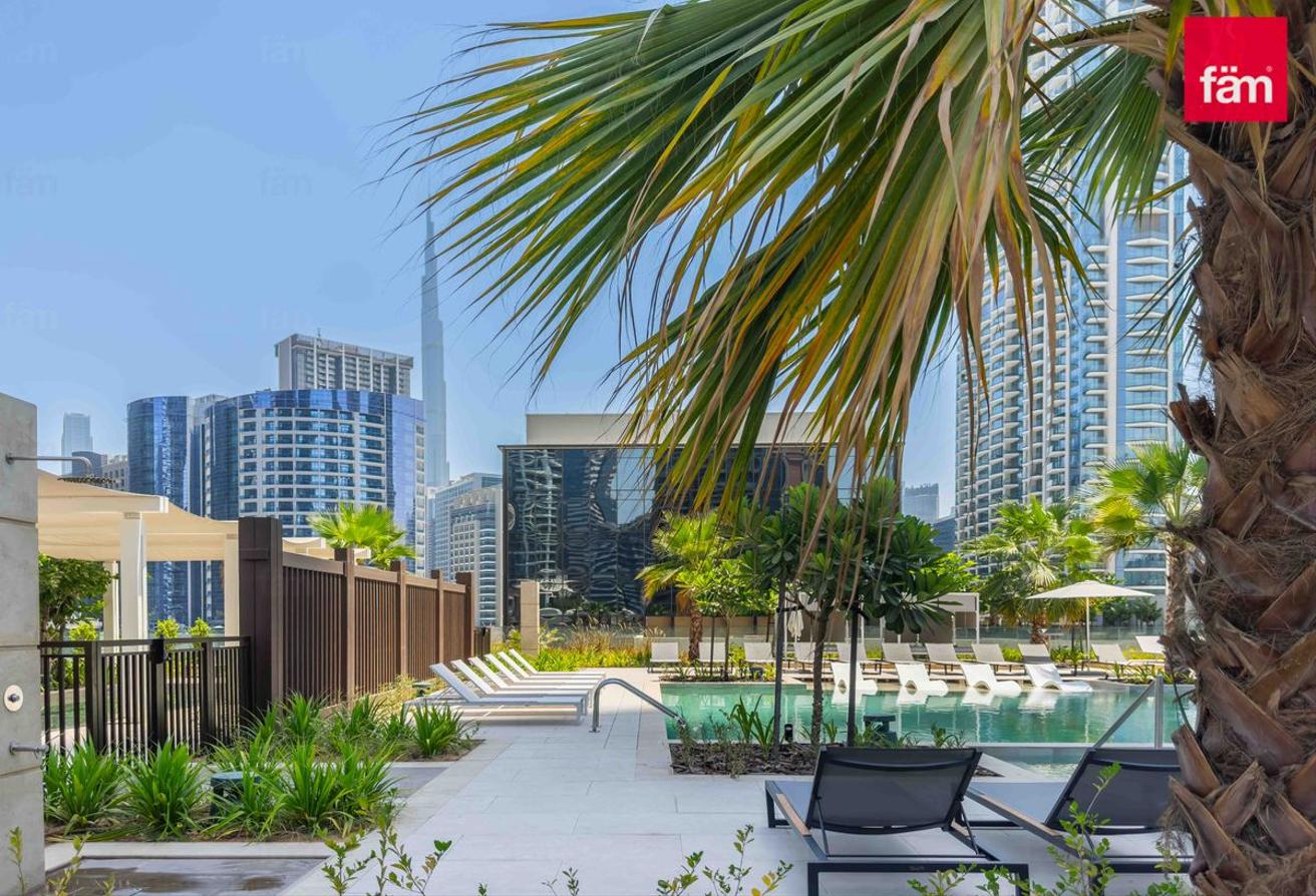High Floor | Brand New | Plaza View | Vacant photo 19
