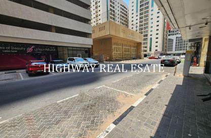 متجر - استوديو - 1 حمام للايجار في الحفيت تاور 8 - النهدة - الشارقة متجر - استوديو - 1 حمام للايجار في الحفيت تاور 8 - النهدة - الشارقة