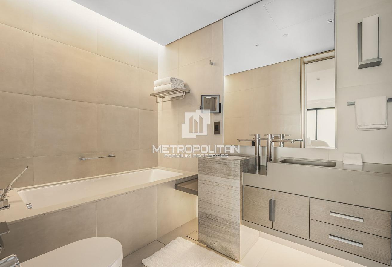 Spacious 2BR + Maid's | High Floor | Sea View photo 21