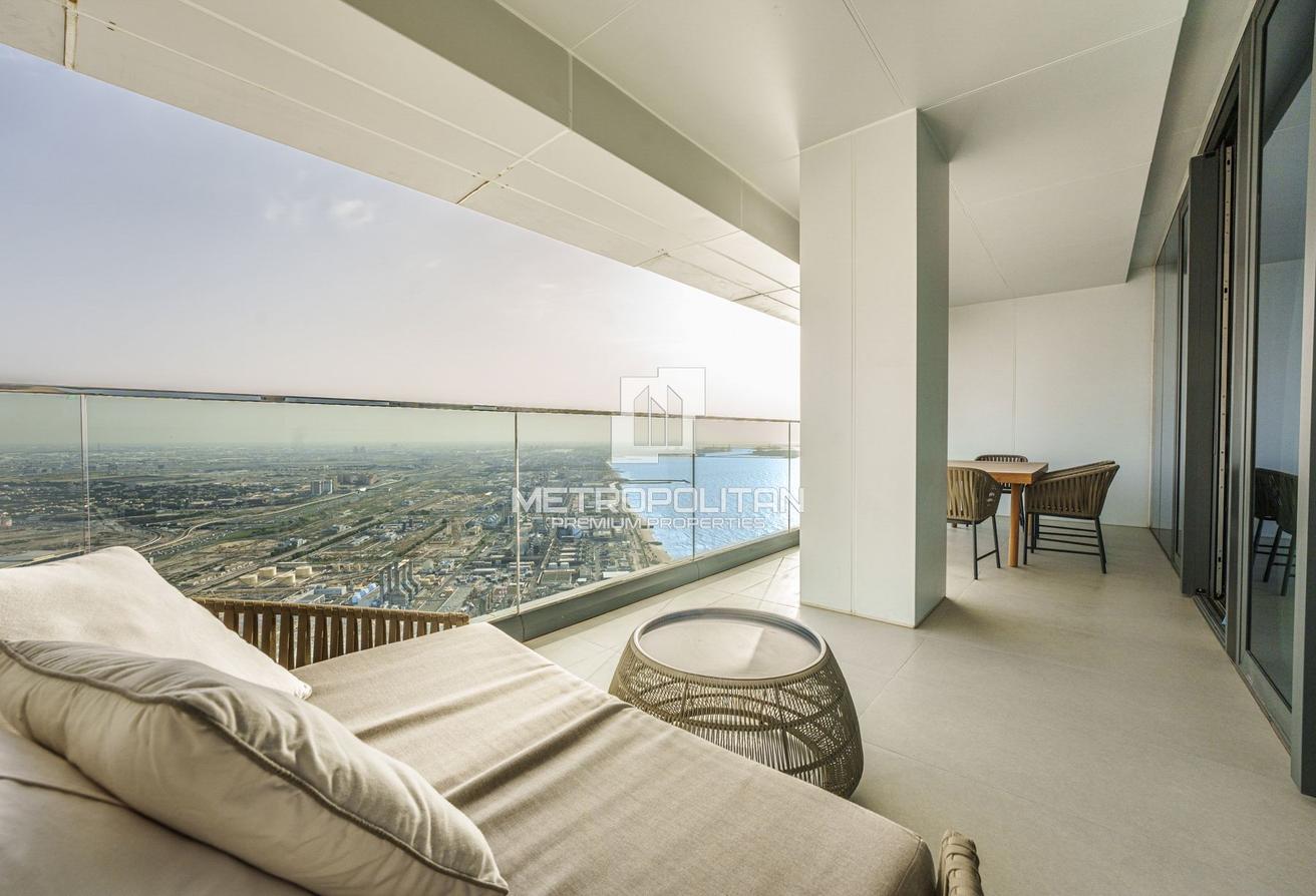 Spacious 2BR + Maid's | High Floor | Sea View photo 4