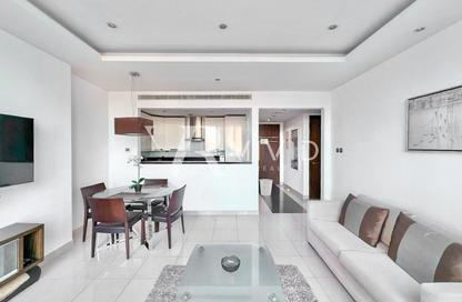 Apartment - 1 Bedroom - 2 Bathrooms for rent in Bonnington Tower - JLT Cluster J - Jumeirah Lake Towers - Dubai