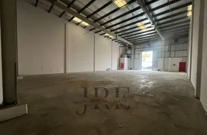 Warehouse - Studio - 1 Bathroom for rent in Al Sajaa Industrial - Al Sajaa - Sharjah