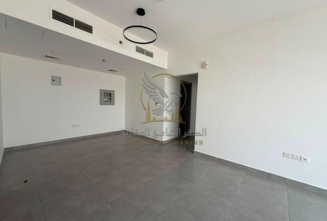135648382 - Property Image 3