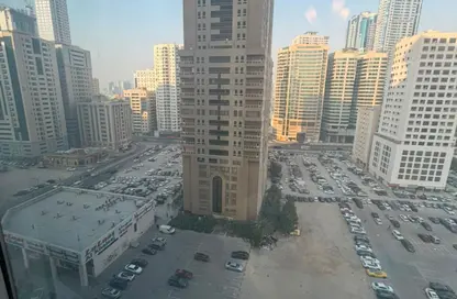 شقة - 2 غرف نوم - 3 حمامات للبيع في الخان - الشارقة