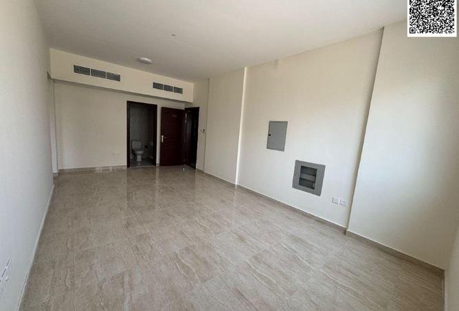 60908169 - Property Image 2