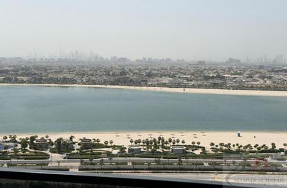 Apartment - 4 - 6 for rent in La Plage Tower - Al Mamzar - Sharjah - Sharjah Apartment - 4 - 6 for rent in La Plage Tower - Al Mamzar - Sharjah - Sharjah