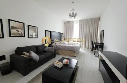 شقة - 1 حمام للايجار في جيوفاني بوتيك سويتس - مدينة دبي الرياضية - دبي