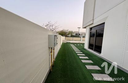 Townhouse - 4 Bedrooms - 4 Bathrooms for rent in Noor Townhouses - Town Square - Dubai