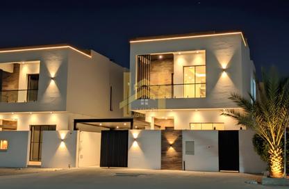 Villa - 5 Bedrooms - 7 Bathrooms for sale in Al Mowaihat 1 - Al Mowaihat - Ajman