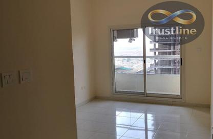 Apartment - 1 - 2 for sale in Lake View Tower 4 - Lake View Towers - Emirates City - Ajman