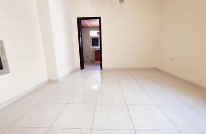 Apartment - 1 - 1 for rent in Fire Station Road - Muwaileh - Sharjah Apartment - 1 - 1 for rent in Fire Station Road - Muwaileh - Sharjah