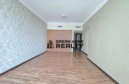Apartment - 2 Bedrooms - 3 Bathrooms for rent in Cornich Al Buhaira - Sharjah Apartment - 2 Bedrooms - 3 Bathrooms for rent in Cornich Al Buhaira - Sharjah