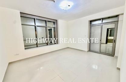 Apartment - 2 - 3 for rent in Sahara Tower 3 - Sahara Complex - Al Nahda - Sharjah