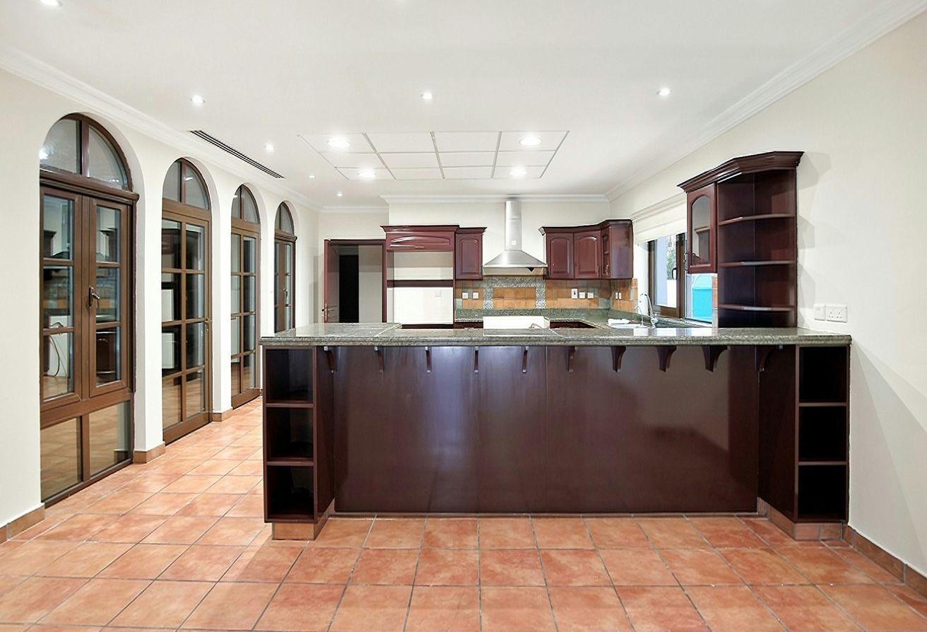Hot Deal | Luxurious Finish | Stylish Villa photo 4