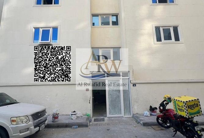 74233780 - Property Image 2