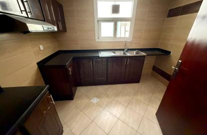 Apartment - 1 - 2 for rent in Muwailih Building - Muwaileh - Sharjah