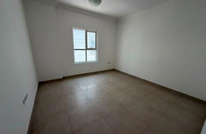 Apartment - 1 - 2 for rent in Muwailih Building - Muwaileh - Sharjah