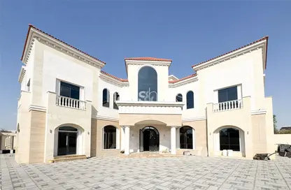 Villa - 5 Bedrooms - 7 Bathrooms for rent in Nad Al Sheba 4 - Nad Al Sheba - Dubai
