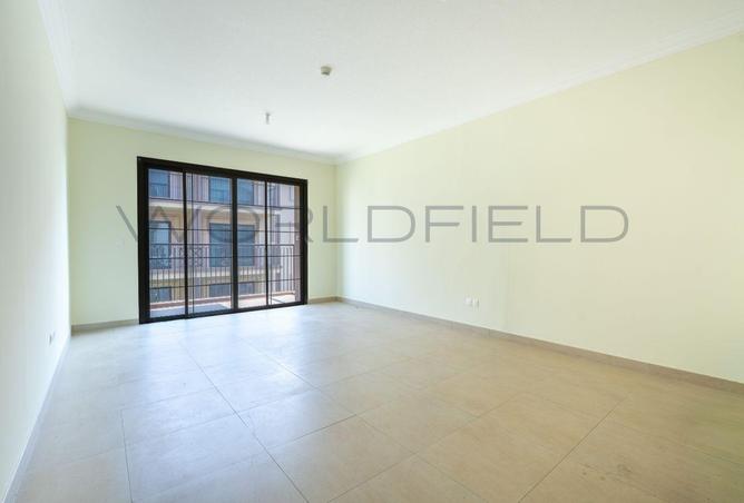 1-bed apartment in Qamar 11 — photo 2