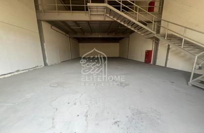 Warehouse - Studio for rent in Industrial Area 18 - Sharjah Industrial Area - Sharjah