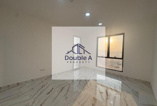 4-bed villa in Abu Dhabi — photo 2