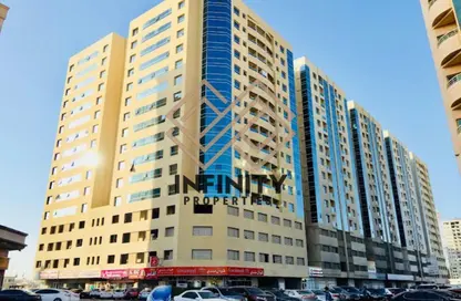 Apartment - 1 Bedroom - 1 Bathroom for sale in Mandarin Towers - Garden City - Ajman